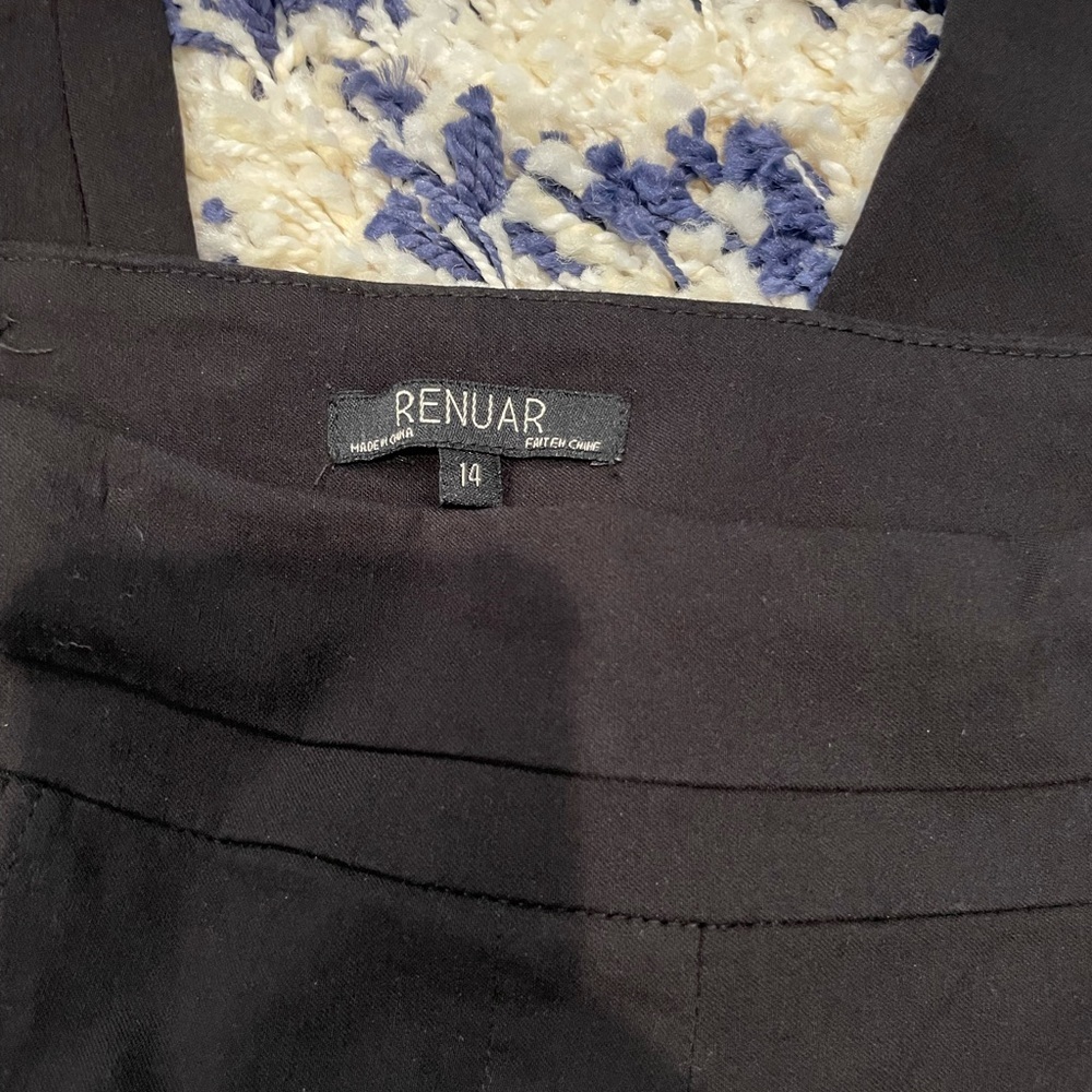 Renuar size 14 pants 🖤💋💫 - Picture 2 of 8